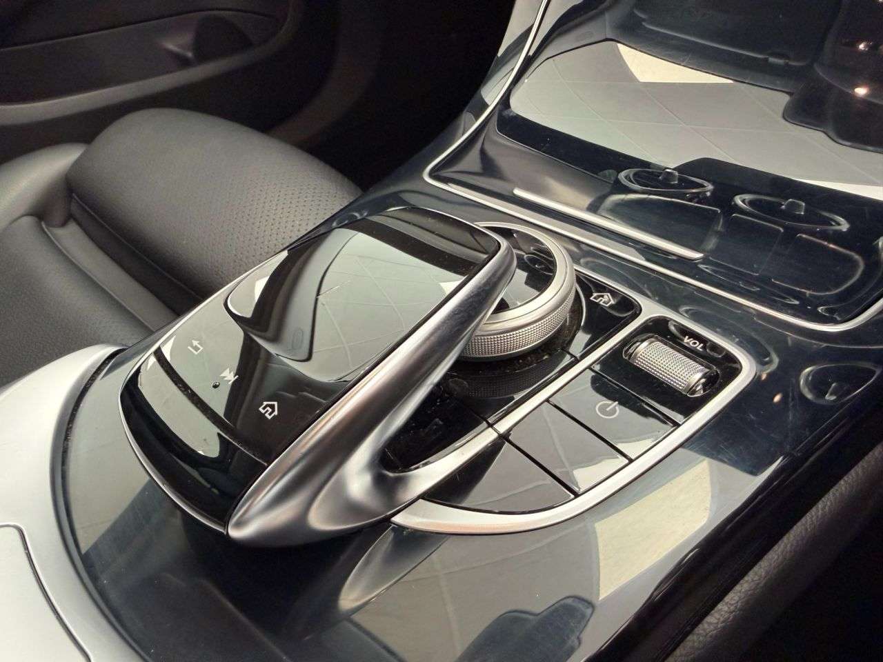 2019 MERCEDES-BENZ C CLASS 2019 MERCEDES-BENZ C CLASS
