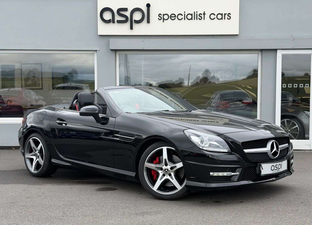 A 2014 MERCEDES-BENZ SLK 2.1 SLK250 CDI AMG Sport Convertible 2dr Diesel G-Tronic+ Euro 5 (s/s) (204 A 2014 MERCEDES-BENZ SLK 2.1 SLK250 CDI AMG Sport Convertible 2dr Diesel G-Tronic+ Euro 5 (s/s) (204