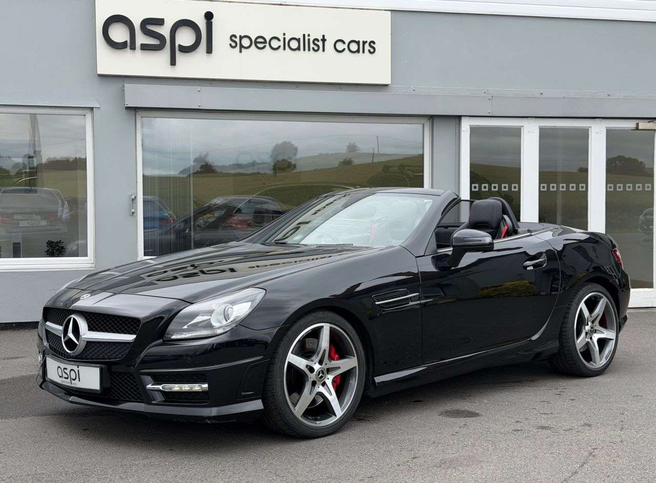 A 2014 MERCEDES-BENZ SLK 2.1 SLK250 CDI AMG Sport Convertible 2dr Diesel G-Tronic+ Euro 5 (s/s) (204 A 2014 MERCEDES-BENZ SLK 2.1 SLK250 CDI AMG Sport Convertible 2dr Diesel G-Tronic+ Euro 5 (s/s) (204