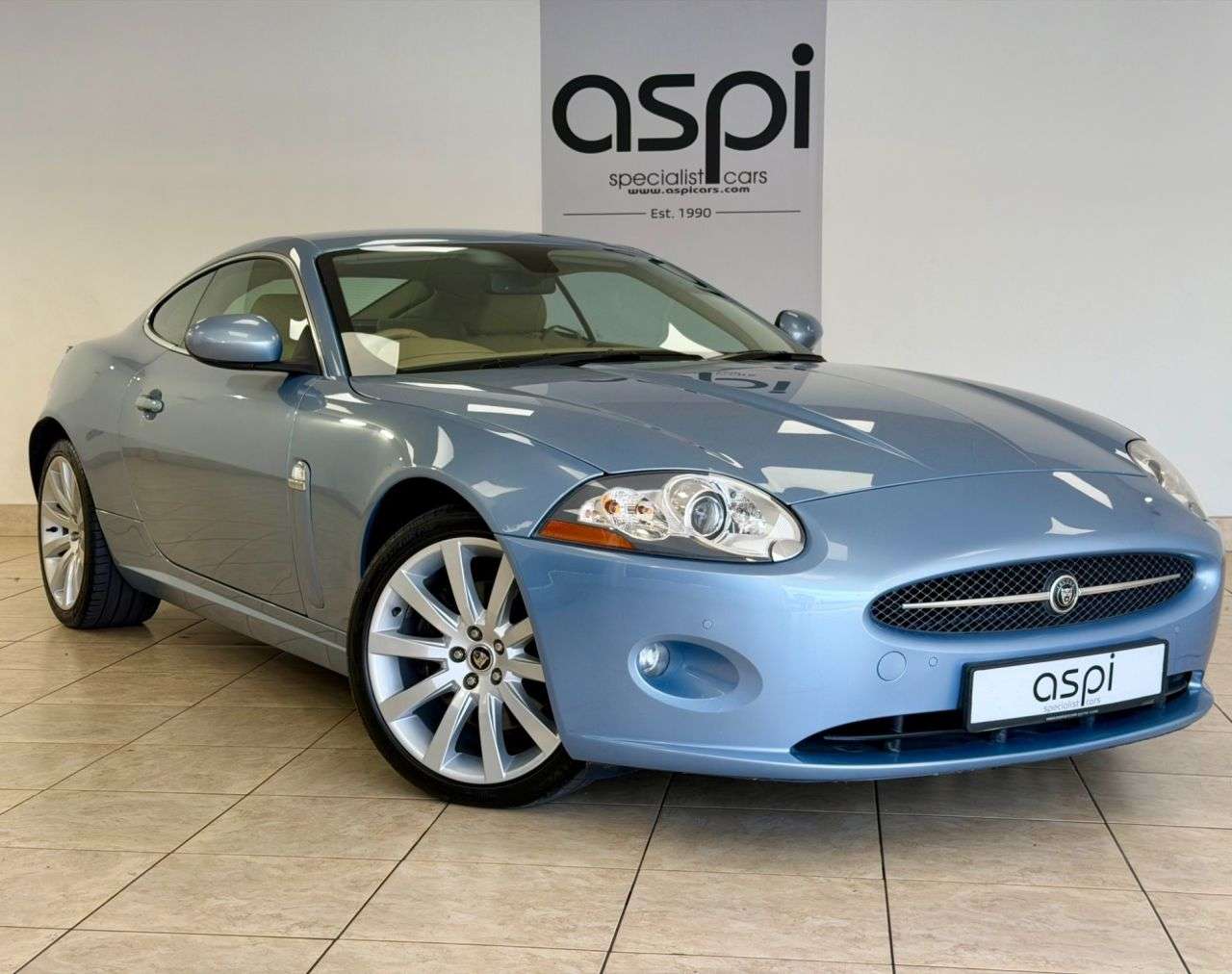 A 2006 JAGUAR XK 4.2 V8 Coupe 2dr Petrol Auto Euro 4 (300 ps) FULL DETAILS - WWW.ASPICARS.CO A 2006 JAGUAR XK 4.2 V8 Coupe 2dr Petrol Auto Euro 4 (300 ps) FULL DETAILS - WWW.ASPICARS.CO