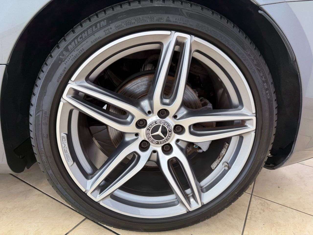 2019 MERCEDES-BENZ E CLASS 2019 MERCEDES-BENZ E CLASS