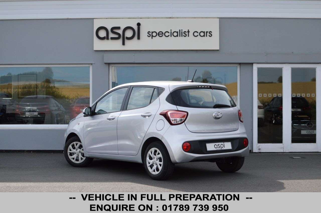 2017 HYUNDAI I10 2017 HYUNDAI I10