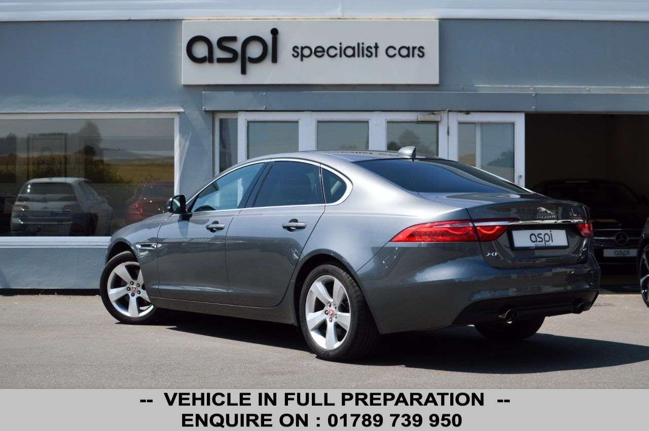 2017 JAGUAR XF 2017 JAGUAR XF