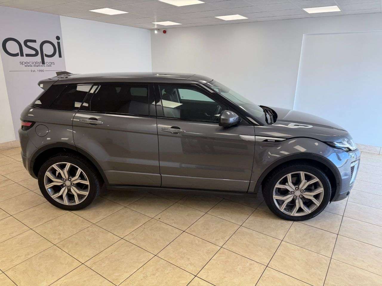 2017 LAND ROVER RANGE ROVER EVOQUE 2017 LAND ROVER RANGE ROVER EVOQUE