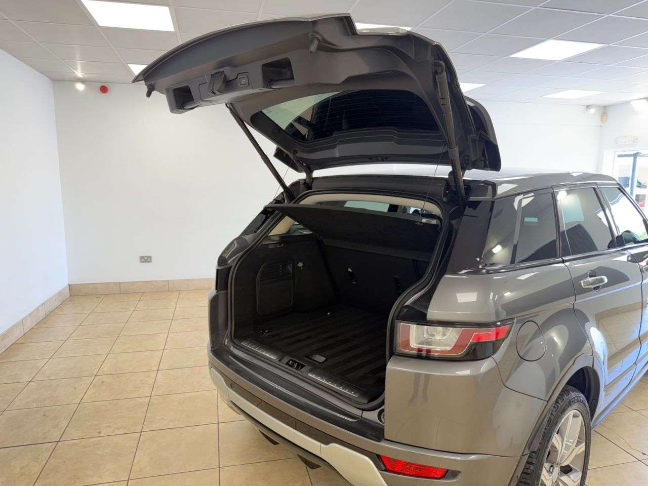 2017 LAND ROVER RANGE ROVER EVOQUE 2017 LAND ROVER RANGE ROVER EVOQUE