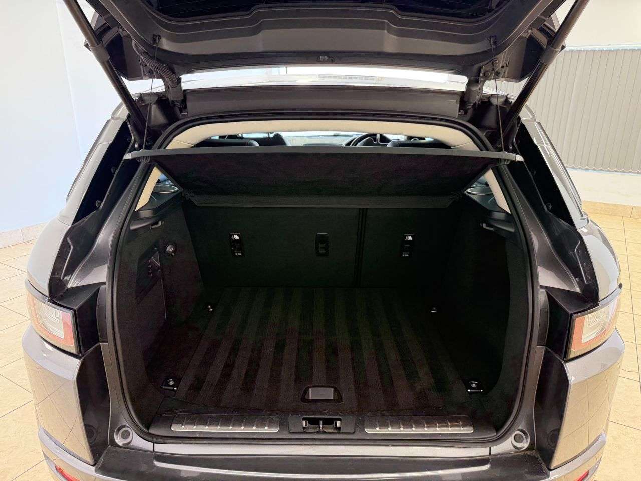 2017 LAND ROVER RANGE ROVER EVOQUE 2017 LAND ROVER RANGE ROVER EVOQUE