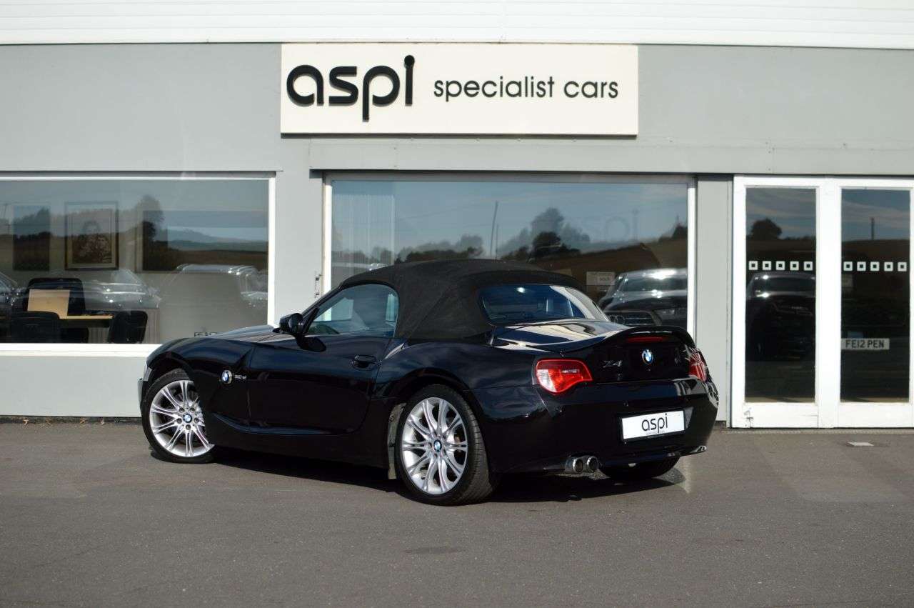 A 2006 BMW Z4 3.0 si Sport Convertible 2dr Petrol Auto Euro 4 (265 ps) FULL DETAILS - WWW A 2006 BMW Z4 3.0 si Sport Convertible 2dr Petrol Auto Euro 4 (265 ps) FULL DETAILS - WWW