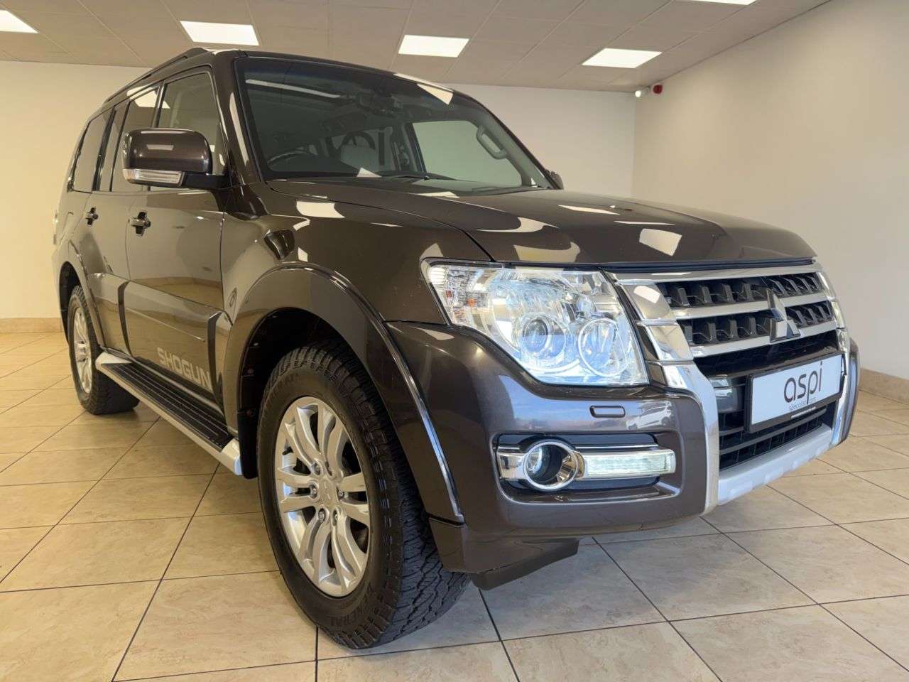 2017 MITSUBISHI SHOGUN 2017 MITSUBISHI SHOGUN