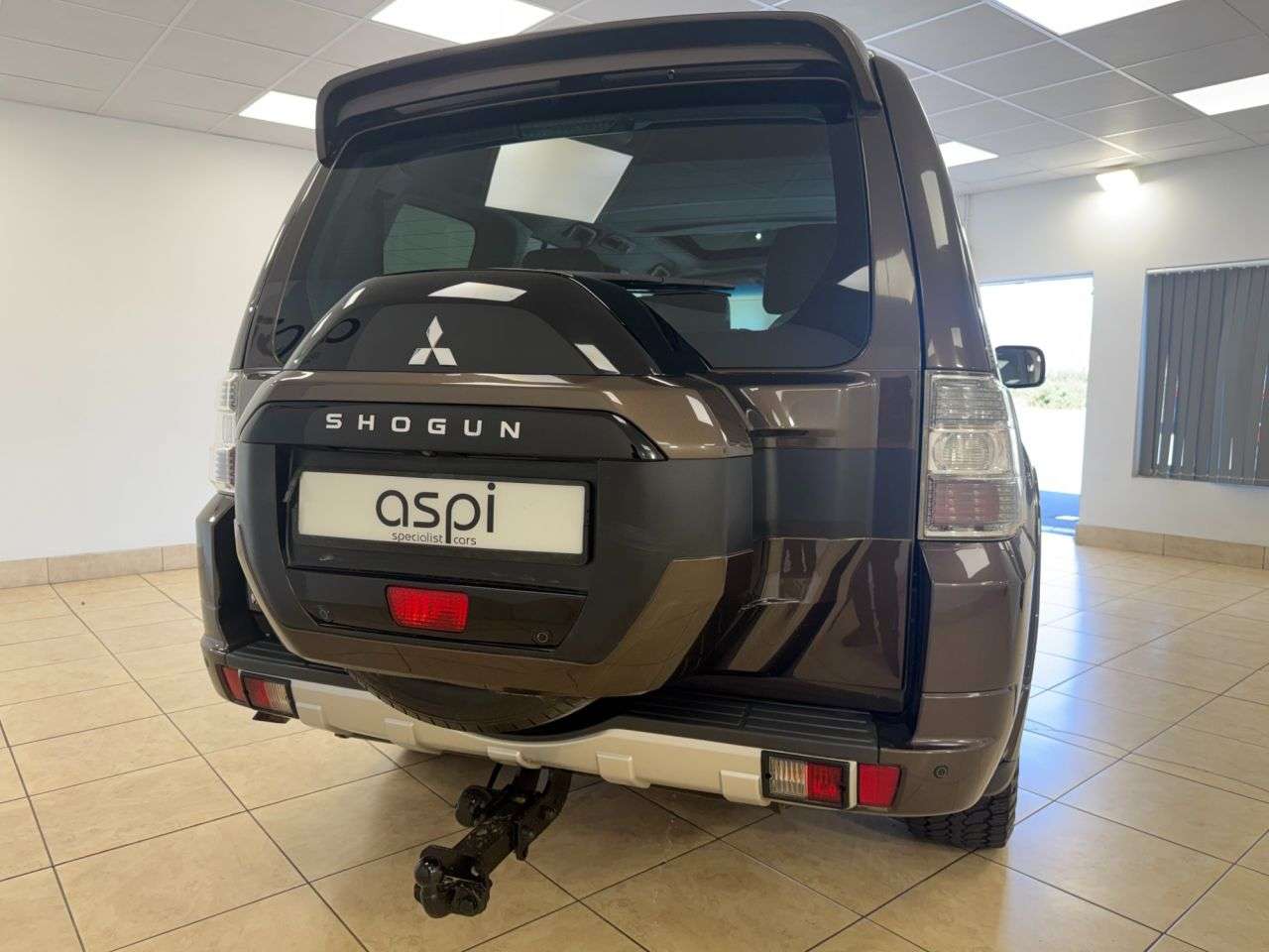 2017 MITSUBISHI SHOGUN 2017 MITSUBISHI SHOGUN