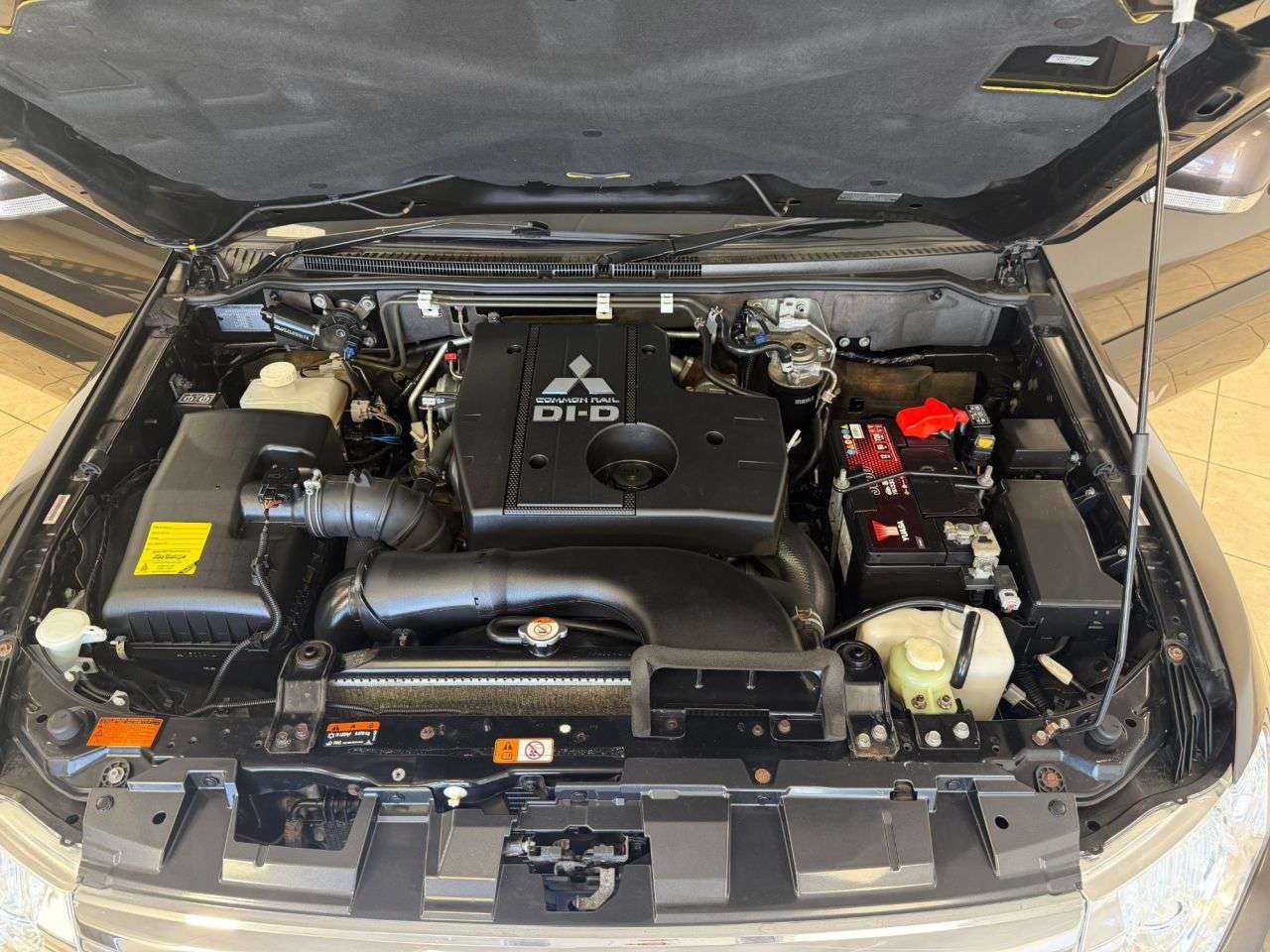 2017 MITSUBISHI SHOGUN 2017 MITSUBISHI SHOGUN