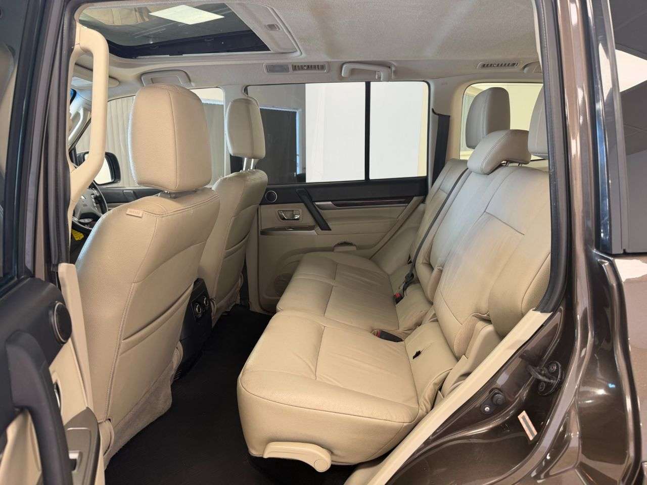 2017 MITSUBISHI SHOGUN 2017 MITSUBISHI SHOGUN