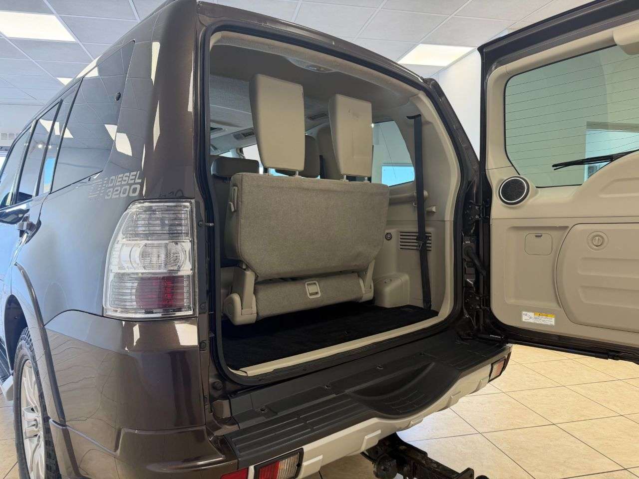 2017 MITSUBISHI SHOGUN 2017 MITSUBISHI SHOGUN