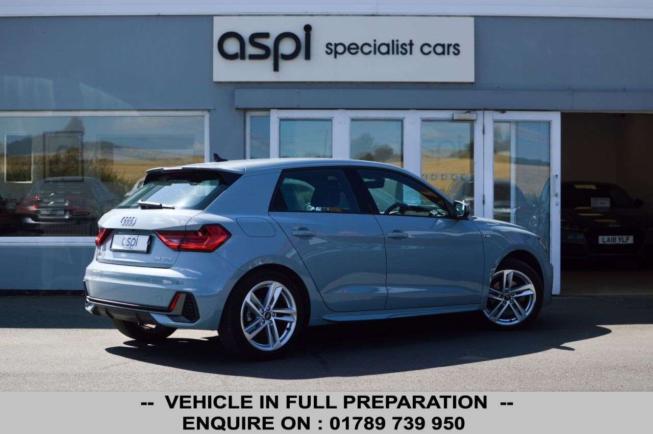 2023 AUDI A1 2023 AUDI A1