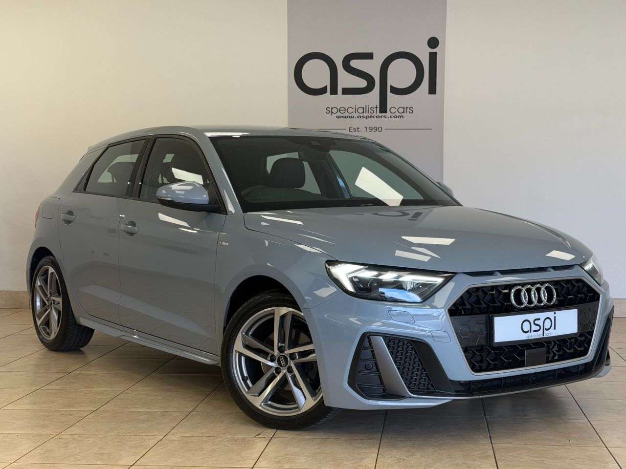 A 2023 AUDI A1 1.5 TFSI 35 S line Sportback 5dr Petrol S Tronic Euro 6 (s/s) (150 ps) FULL A 2023 AUDI A1 1.5 TFSI 35 S line Sportback 5dr Petrol S Tronic Euro 6 (s/s) (150 ps) FULL