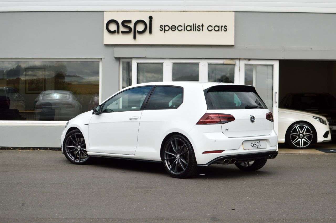 2019 VOLKSWAGEN GOLF 2019 VOLKSWAGEN GOLF