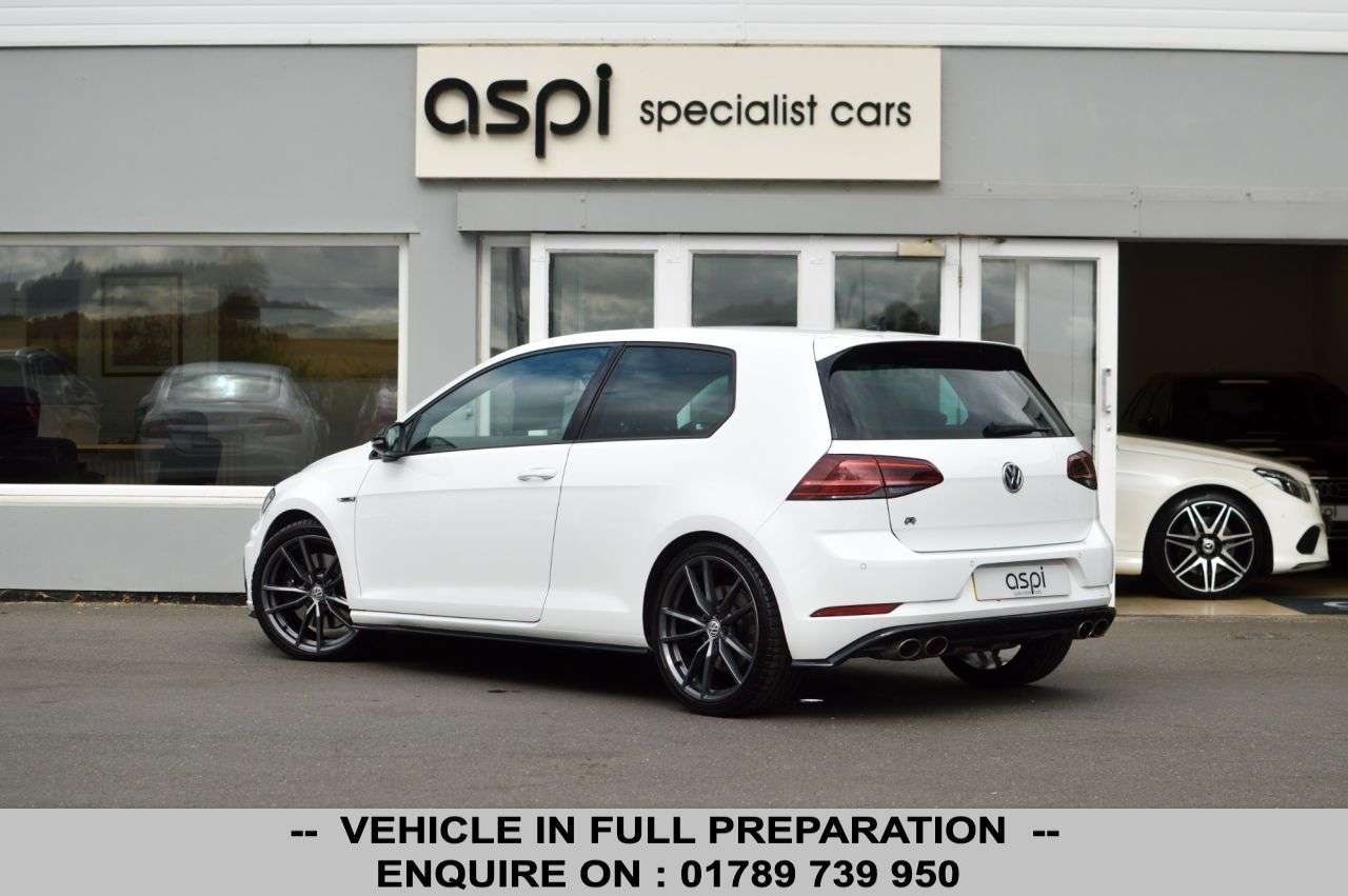 2019 VOLKSWAGEN GOLF 2019 VOLKSWAGEN GOLF