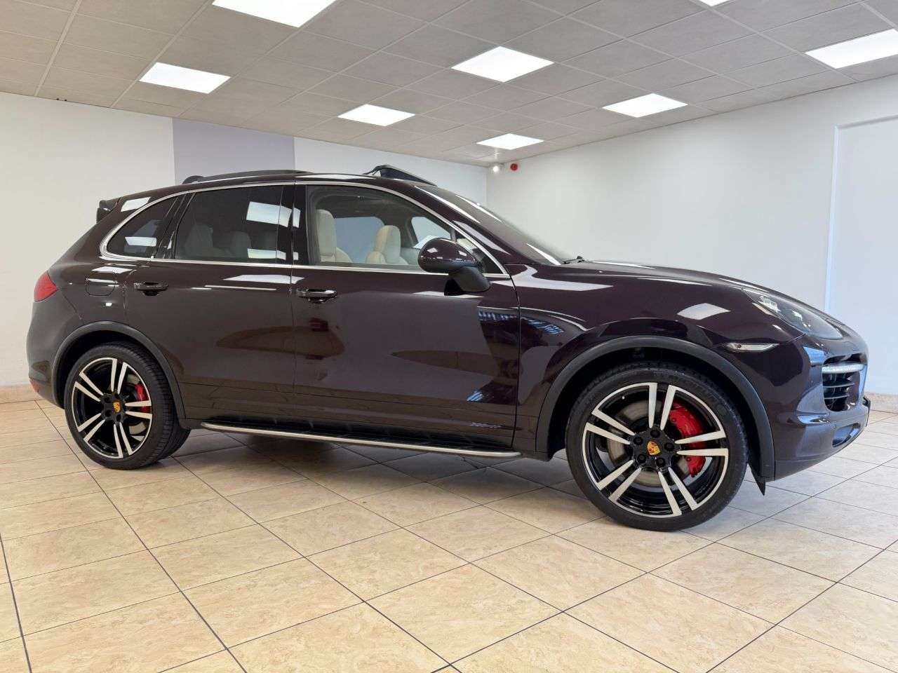 2012 PORSCHE CAYENNE 2012 PORSCHE CAYENNE