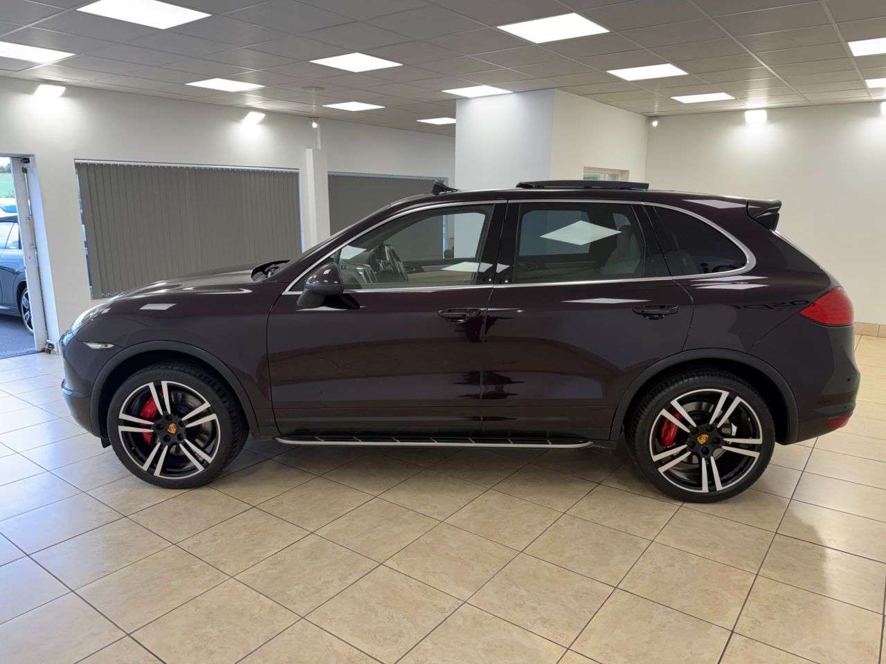 2012 PORSCHE CAYENNE 2012 PORSCHE CAYENNE