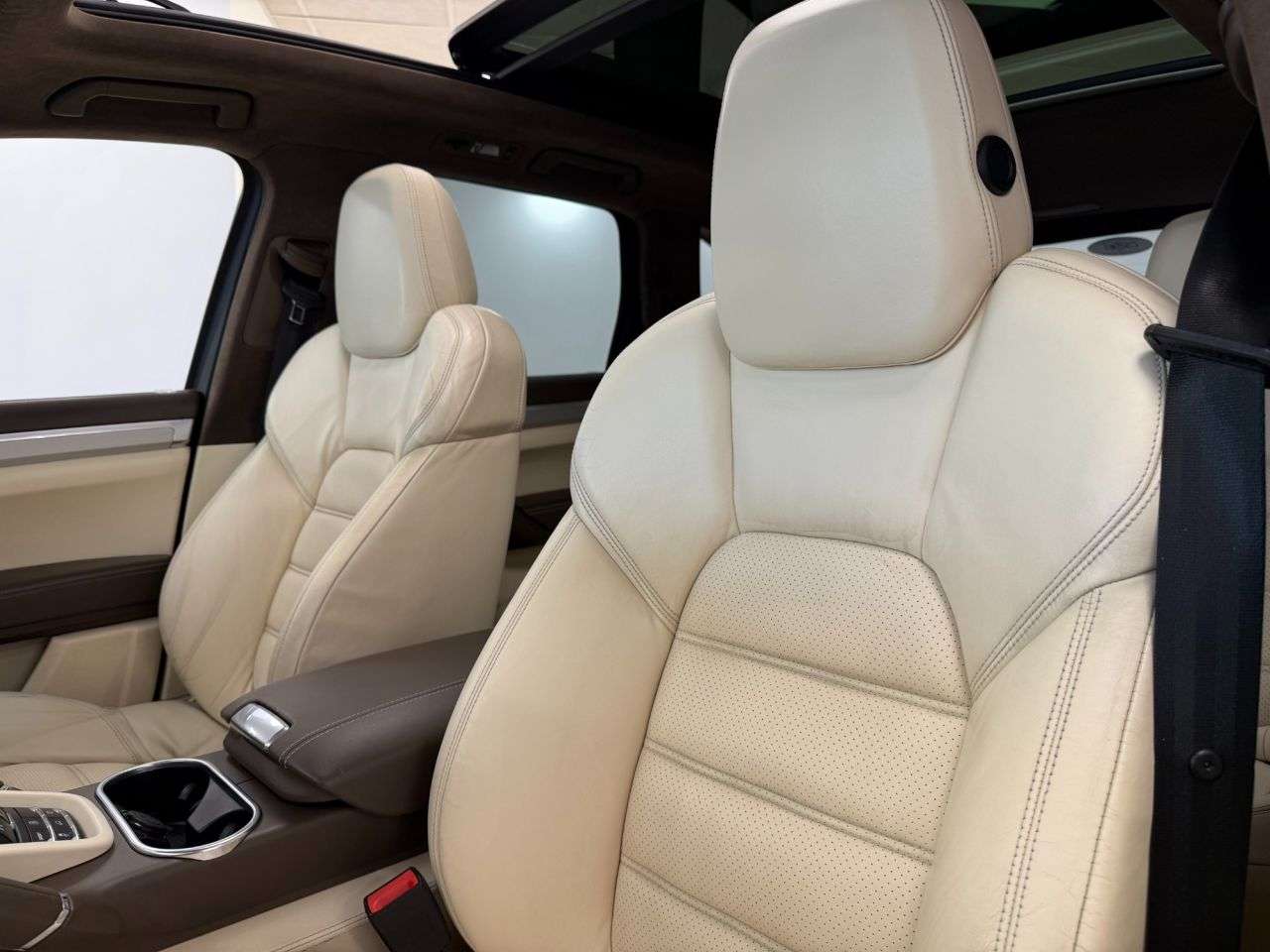 2012 PORSCHE CAYENNE 2012 PORSCHE CAYENNE