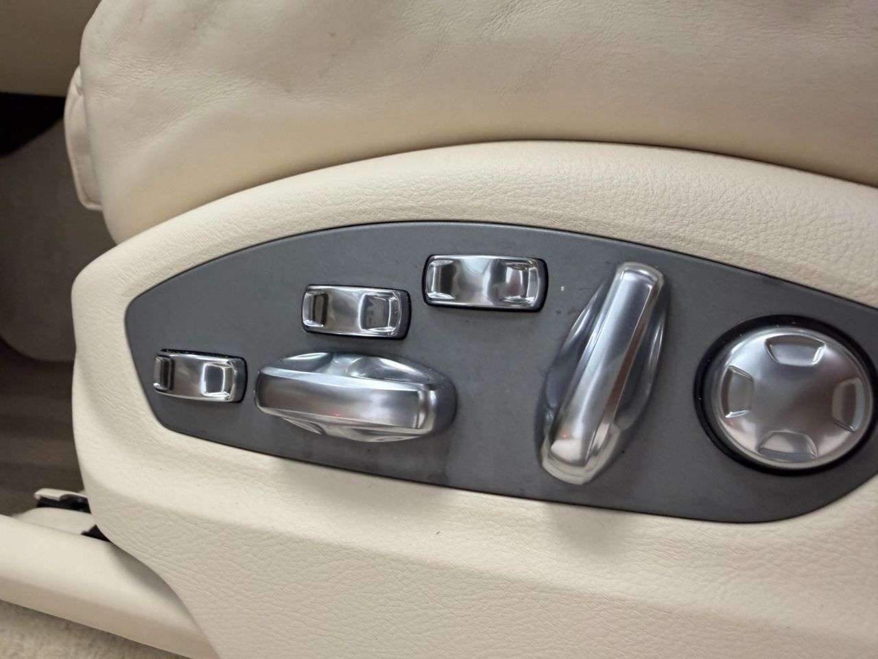 2012 PORSCHE CAYENNE 2012 PORSCHE CAYENNE
