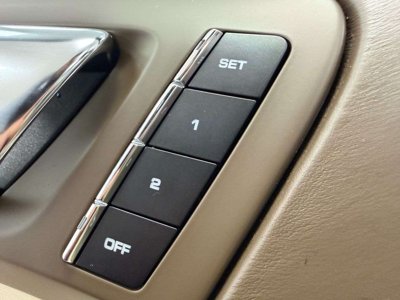 2012 PORSCHE CAYENNE 2012 PORSCHE CAYENNE