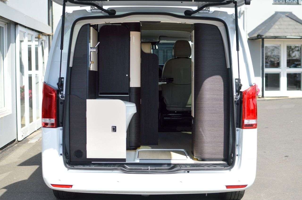2019 MERCEDES-BENZ WESTFALIA JULES VERNE CAMPERVAN 2019 MERCEDES-BENZ WESTFALIA JULES VERNE CAMPERVAN
