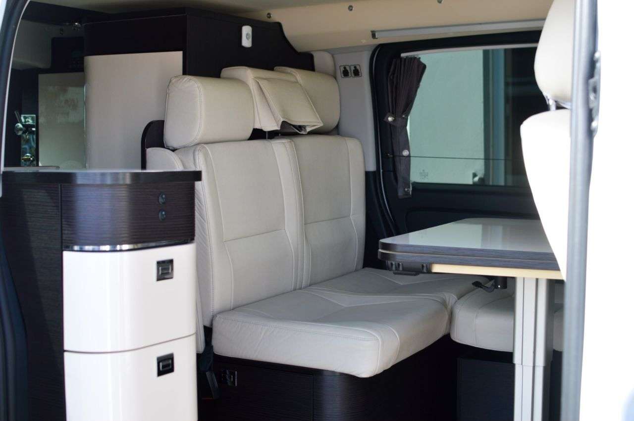 2019 MERCEDES-BENZ WESTFALIA JULES VERNE CAMPERVAN 2019 MERCEDES-BENZ WESTFALIA JULES VERNE CAMPERVAN