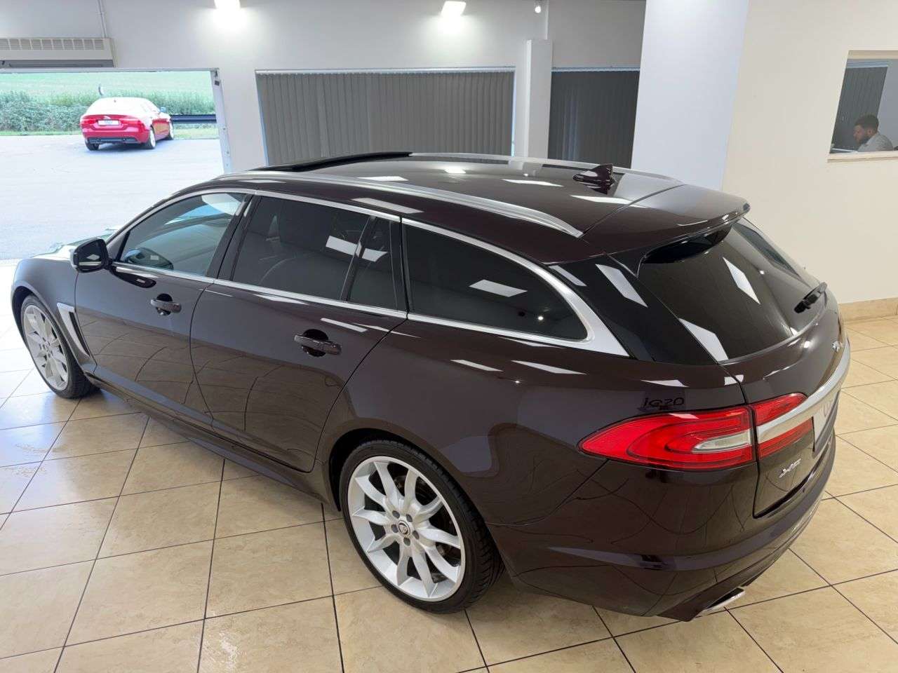 2012 JAGUAR XF 2012 JAGUAR XF