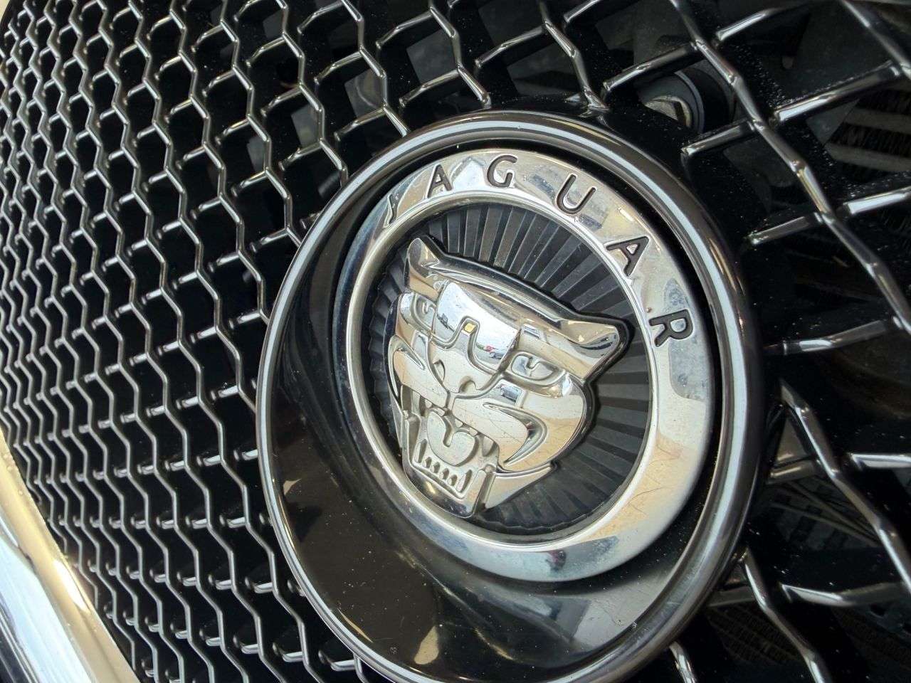 2012 JAGUAR XF 2012 JAGUAR XF