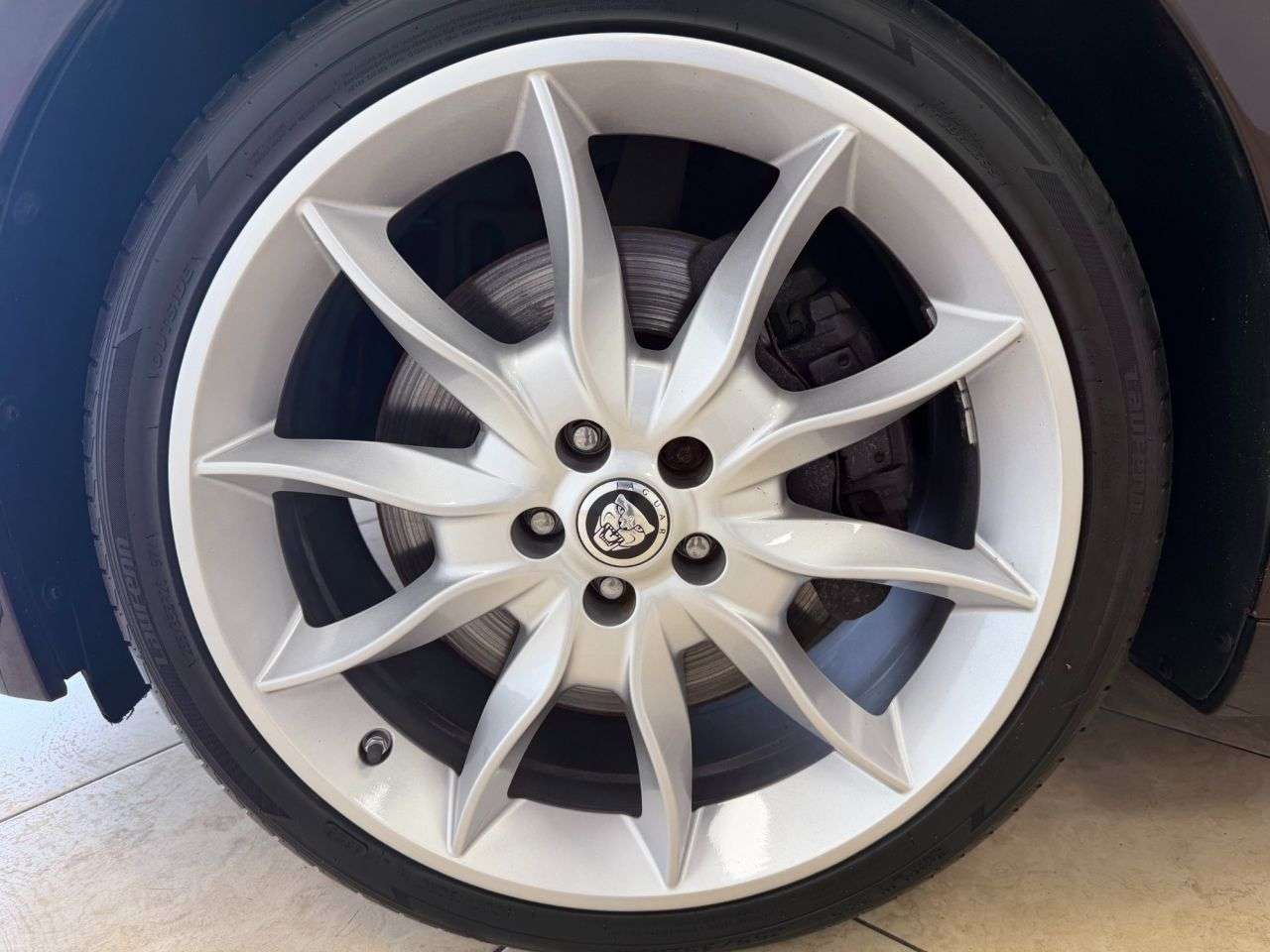 2012 JAGUAR XF 2012 JAGUAR XF