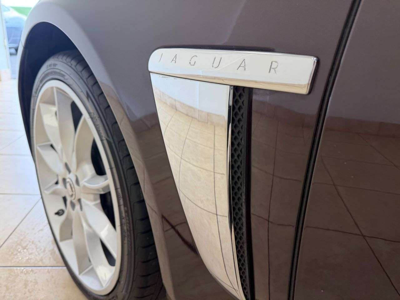 2012 JAGUAR XF 2012 JAGUAR XF