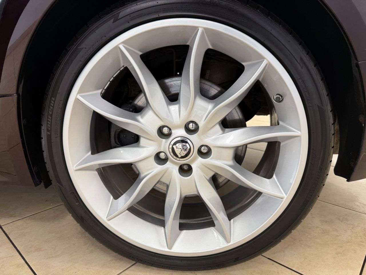 2012 JAGUAR XF 2012 JAGUAR XF