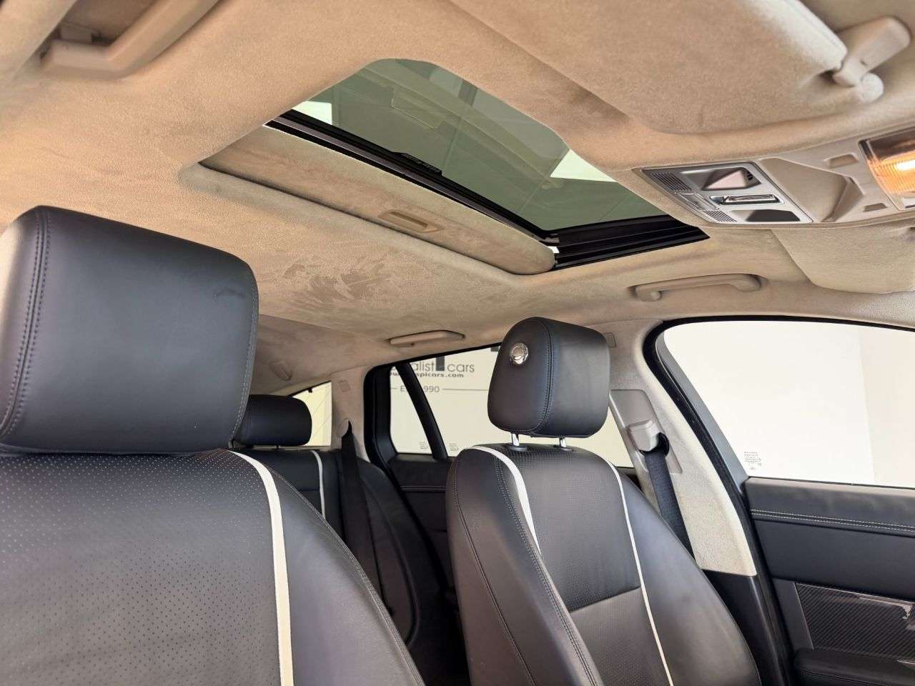 2012 JAGUAR XF 2012 JAGUAR XF