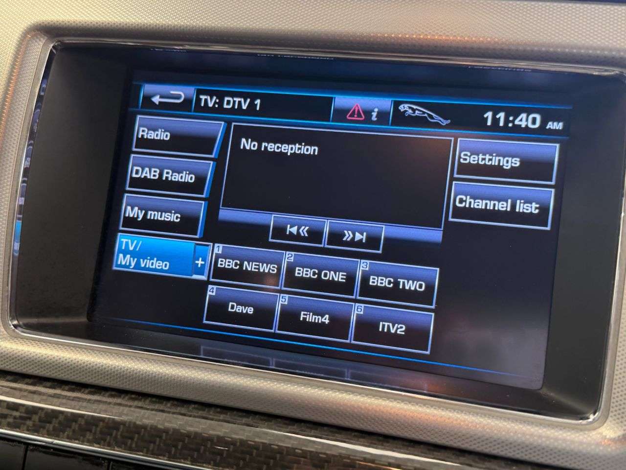 2012 JAGUAR XF 2012 JAGUAR XF