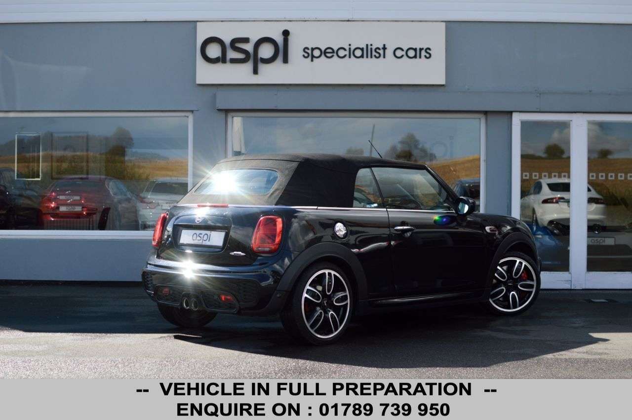 2021 MINI CONVERTIBLE 2021 MINI CONVERTIBLE