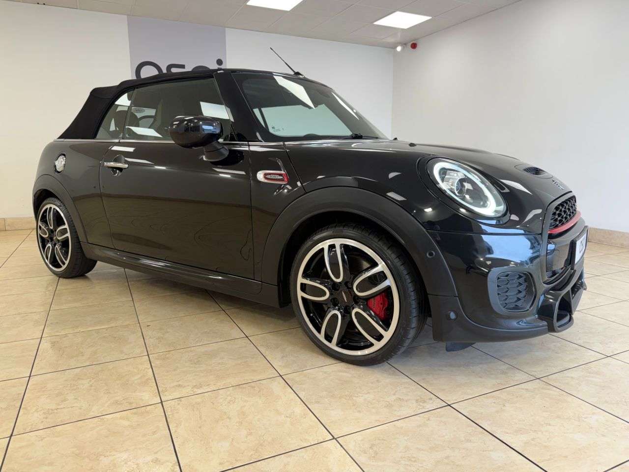2021 MINI CONVERTIBLE 2021 MINI CONVERTIBLE