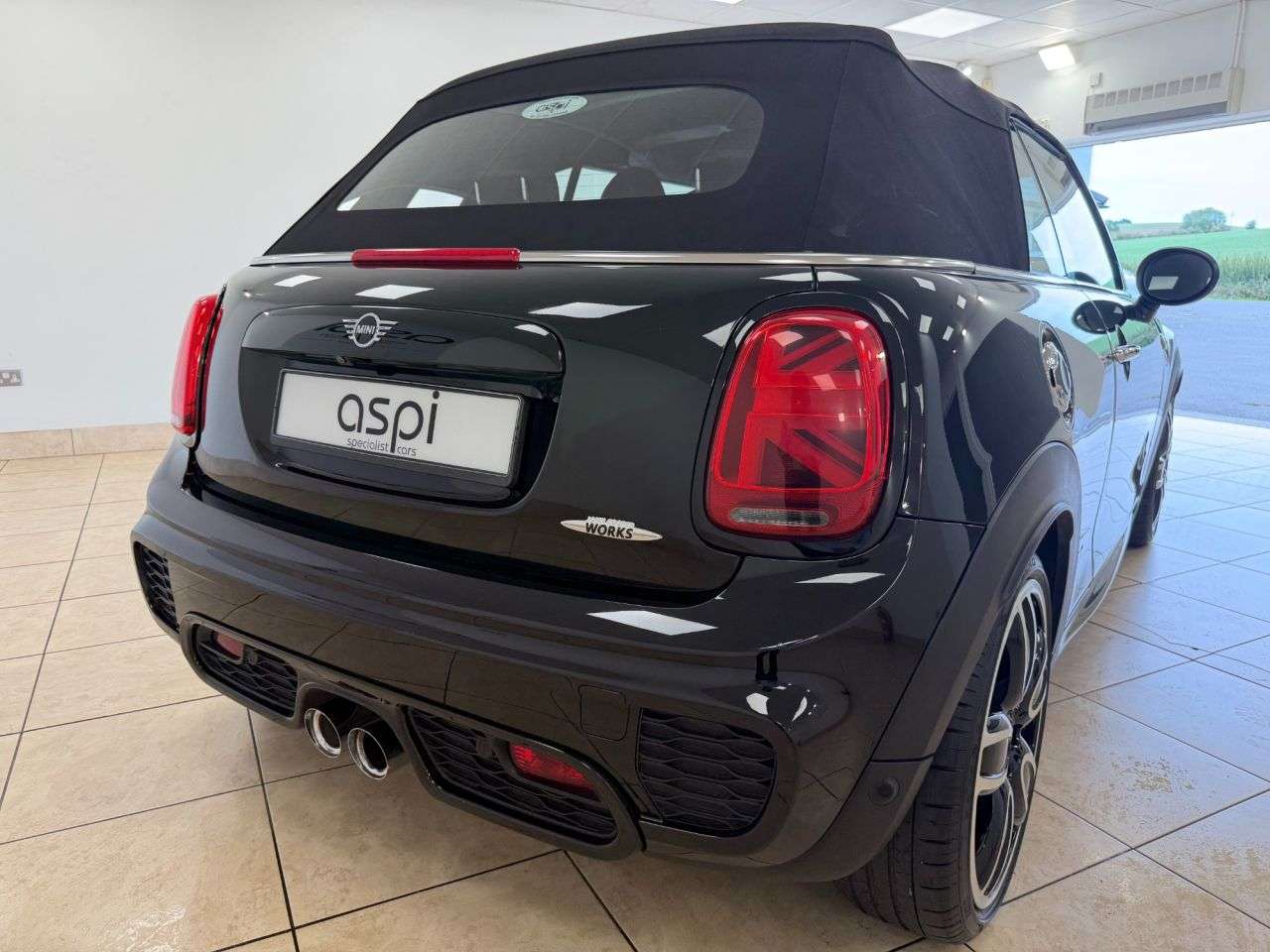 2021 MINI CONVERTIBLE 2021 MINI CONVERTIBLE