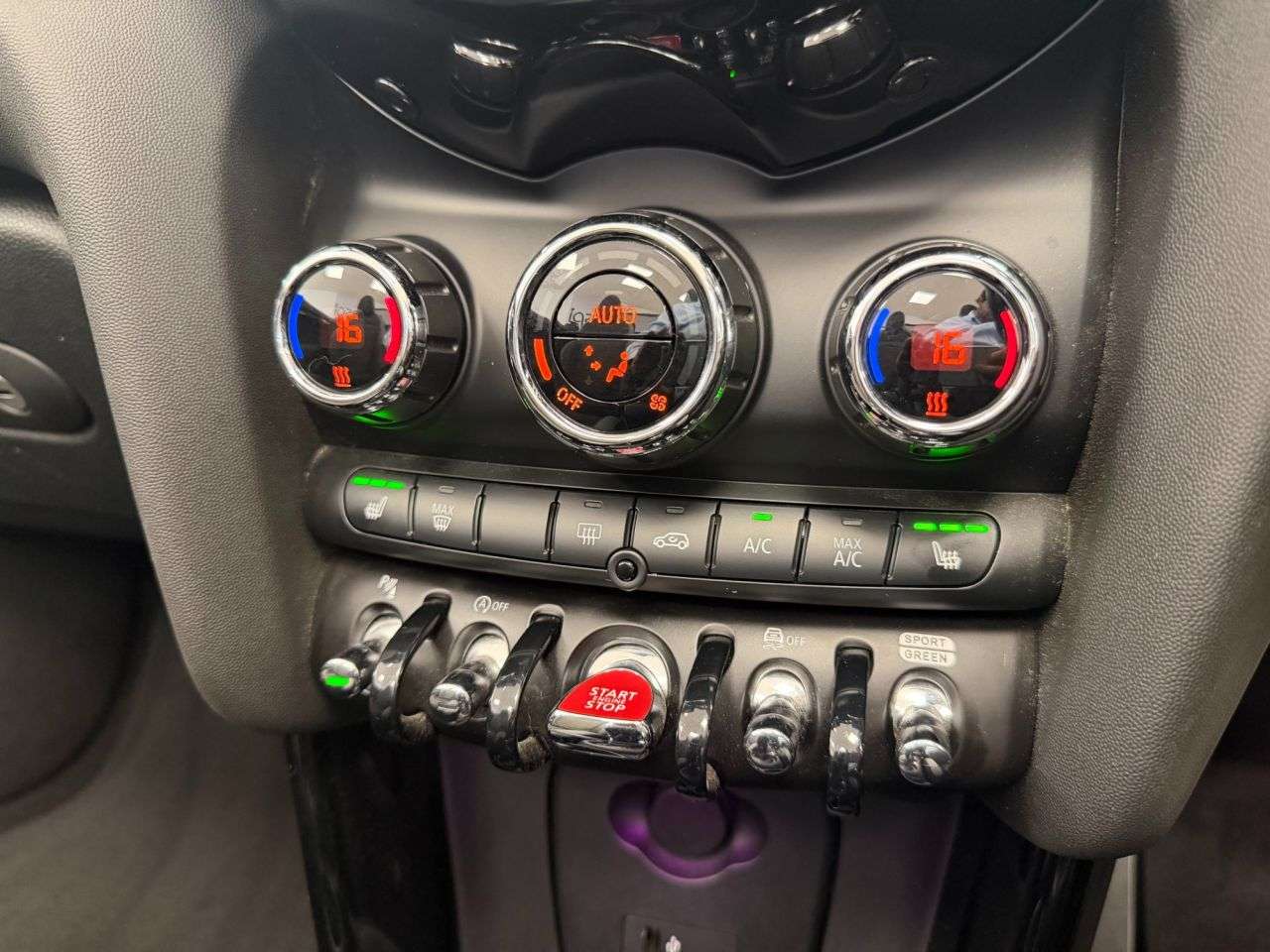 2021 MINI CONVERTIBLE 2021 MINI CONVERTIBLE