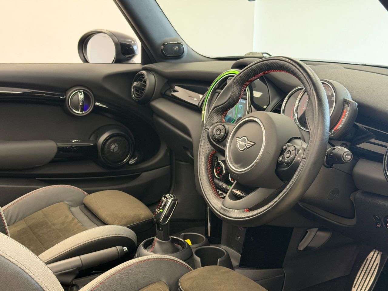2021 MINI CONVERTIBLE 2021 MINI CONVERTIBLE