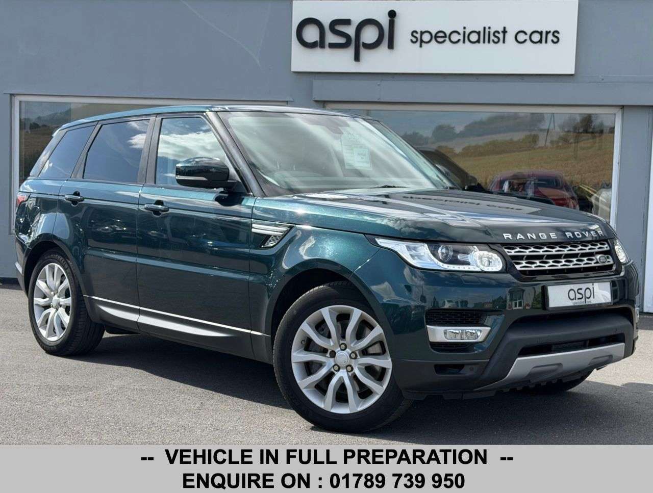 A 2015 LAND ROVER RANGE ROVER SPORT 3.0 SD V6 HSE SUV 5dr Diesel Auto 4WD Euro 5 (s/s) (306 ps) CRUISE, OFF ROA A 2015 LAND ROVER RANGE ROVER SPORT 3.0 SD V6 HSE SUV 5dr Diesel Auto 4WD Euro 5 (s/s) (306 ps) CRUISE, OFF ROA