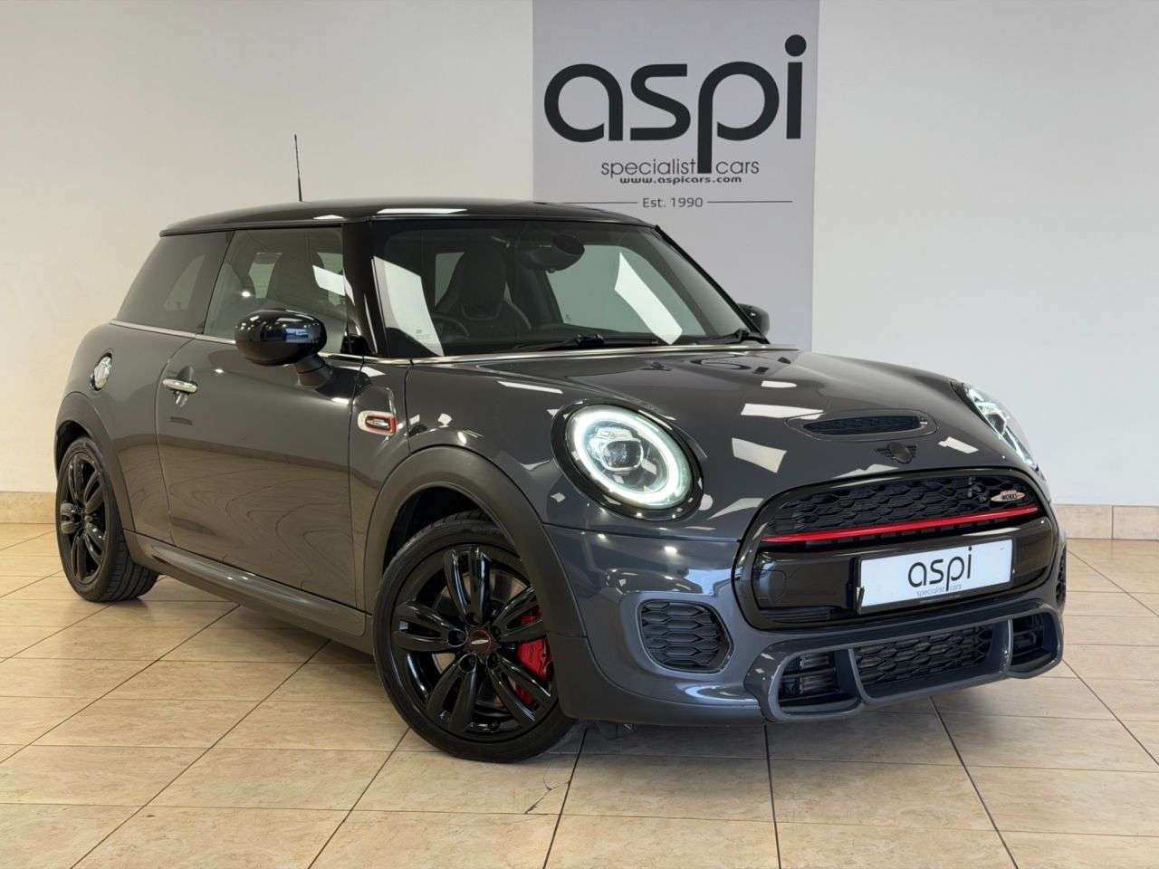 A 2019 MINI HATCH 2.0 John Cooper Works Hatchback 3dr Petrol Steptronic Euro 6 (s/s) (231 ps) A 2019 MINI HATCH 2.0 John Cooper Works Hatchback 3dr Petrol Steptronic Euro 6 (s/s) (231 ps)