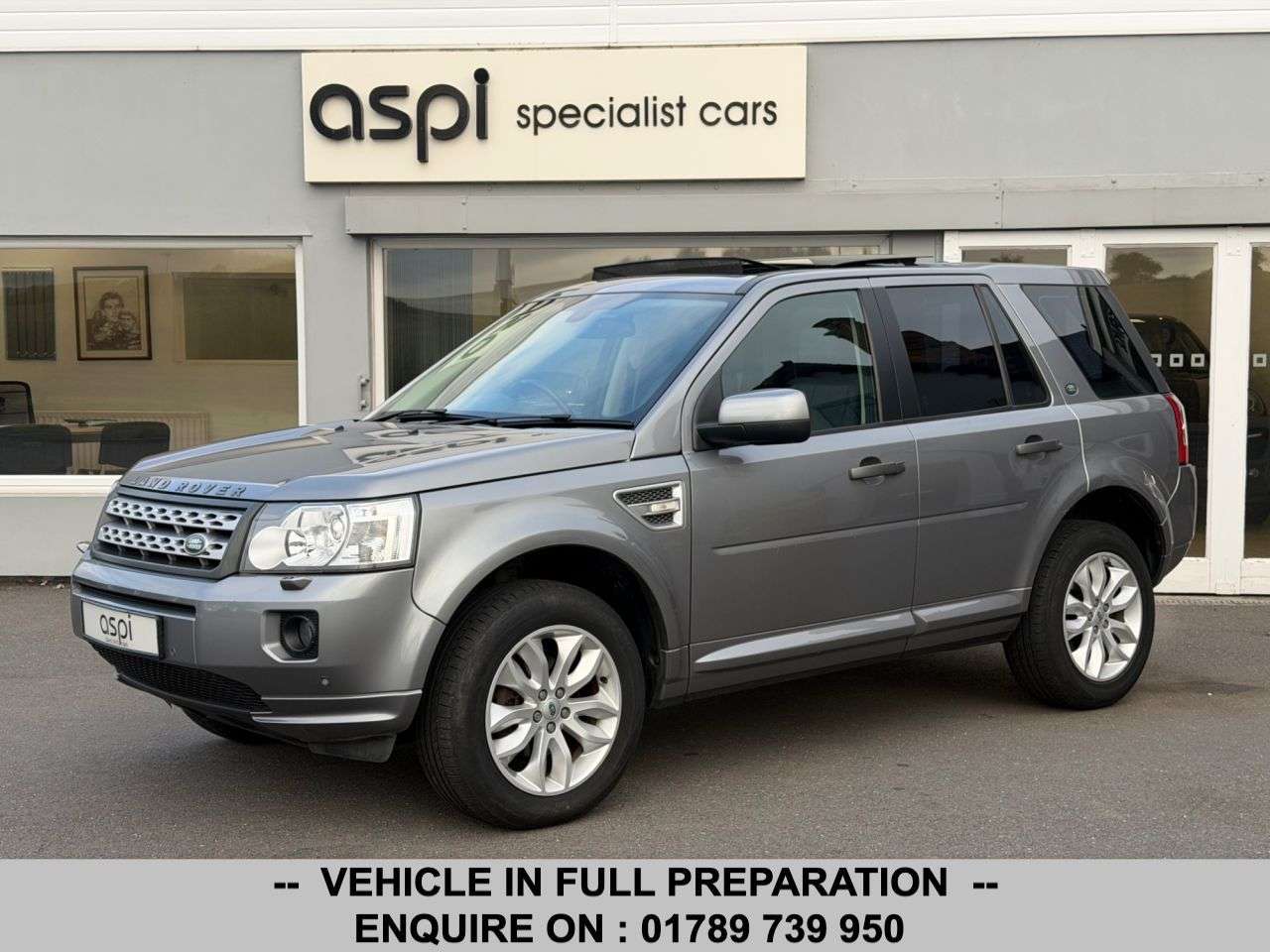 A 2012 LAND ROVER FREELANDER 2 2.2 SD4 HSE SUV 5dr Diesel CommandShift 4WD Euro 5 (190 ps) HEATED F/SEATS, A 2012 LAND ROVER FREELANDER 2 2.2 SD4 HSE SUV 5dr Diesel CommandShift 4WD Euro 5 (190 ps) HEATED F/SEATS,