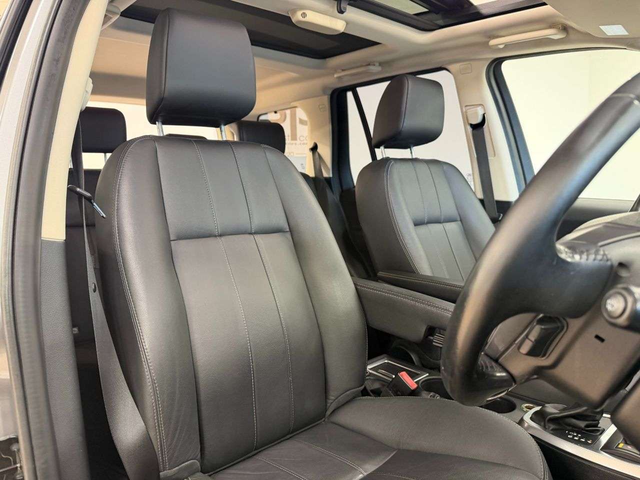 A 2012 LAND ROVER FREELANDER 2 2.2 SD4 HSE SUV 5dr Diesel CommandShift 4WD Euro 5 (190 ps) FULL DETAILS - A 2012 LAND ROVER FREELANDER 2 2.2 SD4 HSE SUV 5dr Diesel CommandShift 4WD Euro 5 (190 ps) FULL DETAILS -