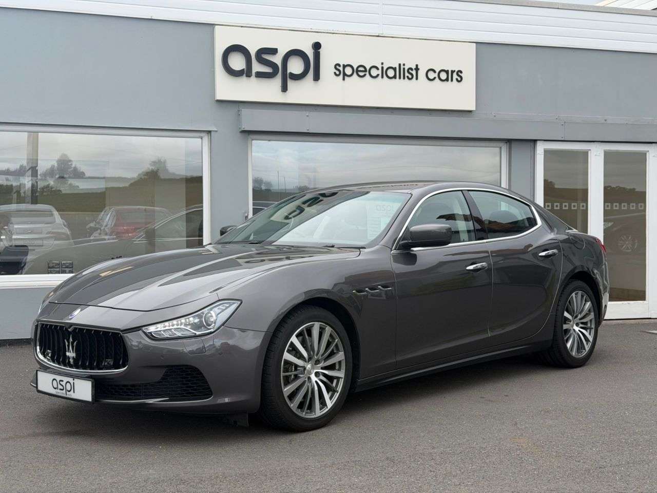 2015 MASERATI GHIBLI 2015 MASERATI GHIBLI