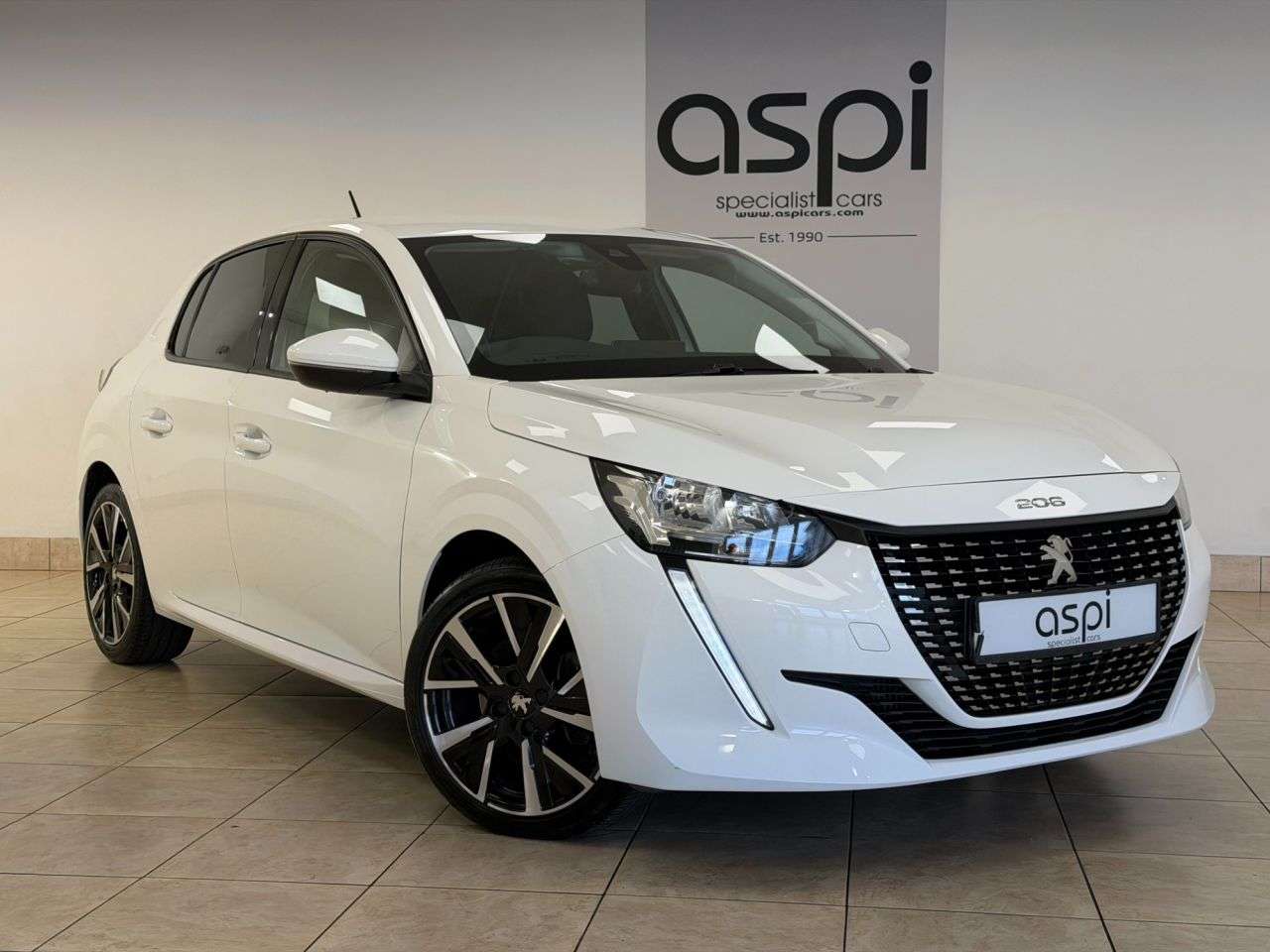 A 2020 PEUGEOT 208 1.2 PureTech Allure Hatchback 5dr Petrol Manual Euro 6 (s/s) (100 ps) FULL A 2020 PEUGEOT 208 1.2 PureTech Allure Hatchback 5dr Petrol Manual Euro 6 (s/s) (100 ps) FULL