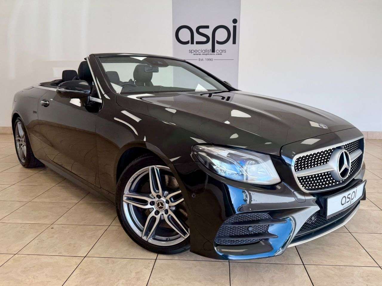 A 2017 MERCEDES-BENZ E CLASS 2.0 E300 AMG Line (Premium Plus) Cabriolet 2dr Petrol G-Tronic+ Euro 6 (s/s A 2017 MERCEDES-BENZ E CLASS 2.0 E300 AMG Line (Premium Plus) Cabriolet 2dr Petrol G-Tronic+ Euro 6 (s/s