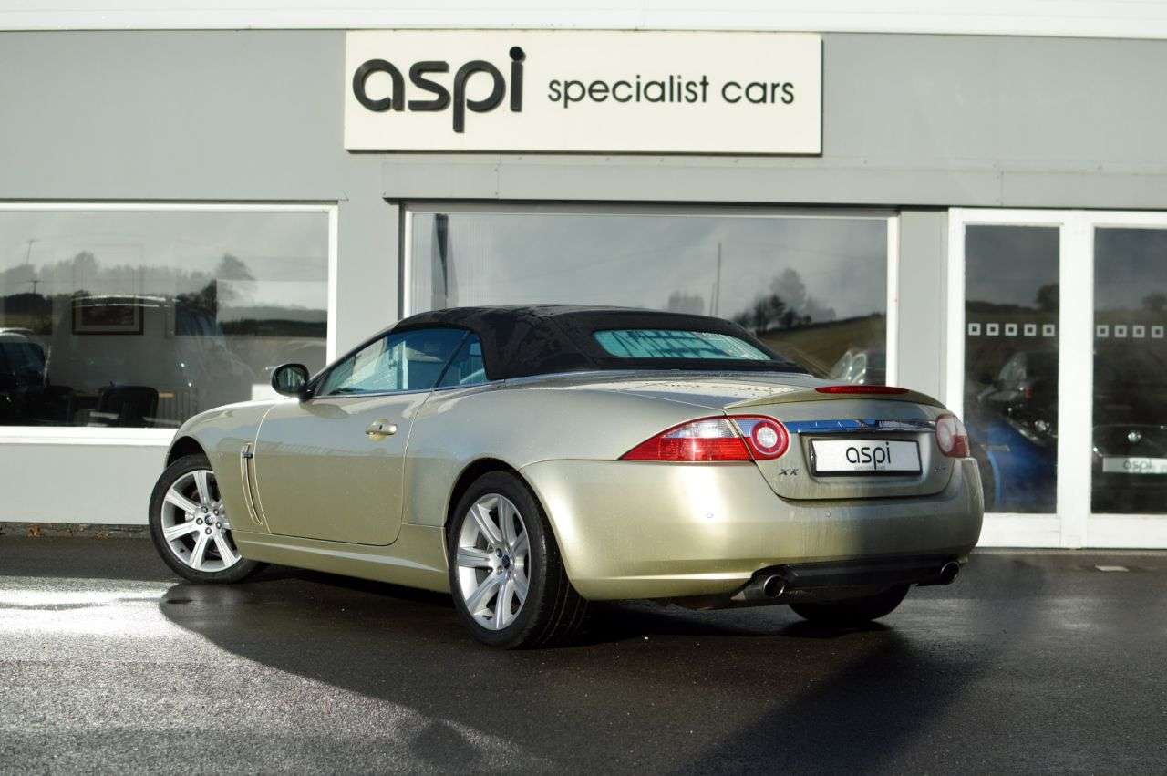 A 2006 JAGUAR XK 4.2 V8 Convertible 2dr Petrol Auto Euro 4 (300 ps) FULL DETAILS - WWW.ASPIC A 2006 JAGUAR XK 4.2 V8 Convertible 2dr Petrol Auto Euro 4 (300 ps) FULL DETAILS - WWW.ASPIC