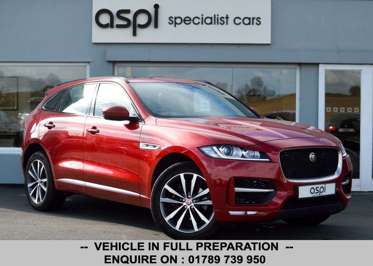 A 2017 JAGUAR F-PACE 2.0 P250i R-Sport SUV 5dr Petrol Auto AWD Euro 6 (s/s) (250 ps) FULL DETAIL A 2017 JAGUAR F-PACE 2.0 P250i R-Sport SUV 5dr Petrol Auto AWD Euro 6 (s/s) (250 ps) FULL DETAIL