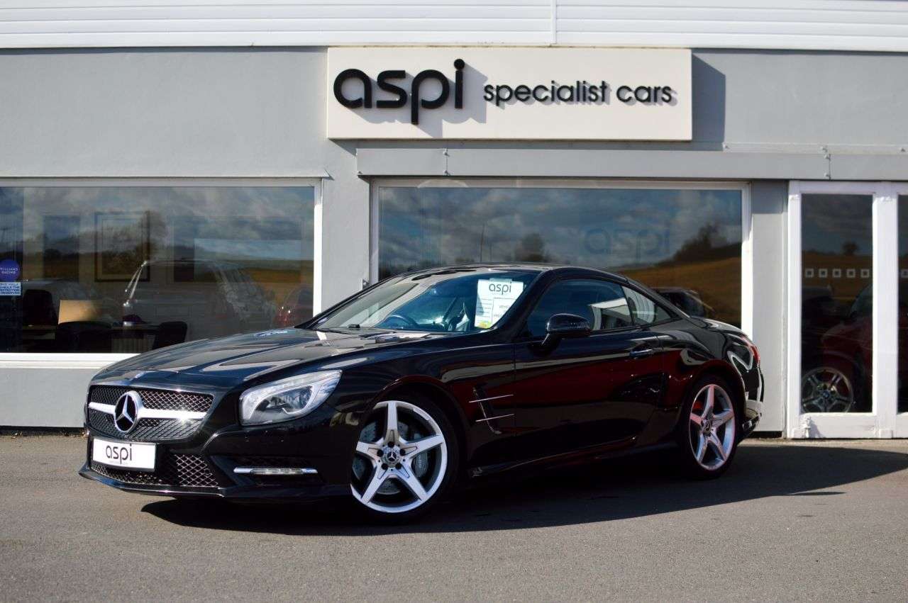 A 2013 MERCEDES-BENZ SL 3.5 SL350 V6 BlueEfficiency Convertible 2dr Petrol G-Tronic Euro 5 (s/s) (3 A 2013 MERCEDES-BENZ SL 3.5 SL350 V6 BlueEfficiency Convertible 2dr Petrol G-Tronic Euro 5 (s/s) (3