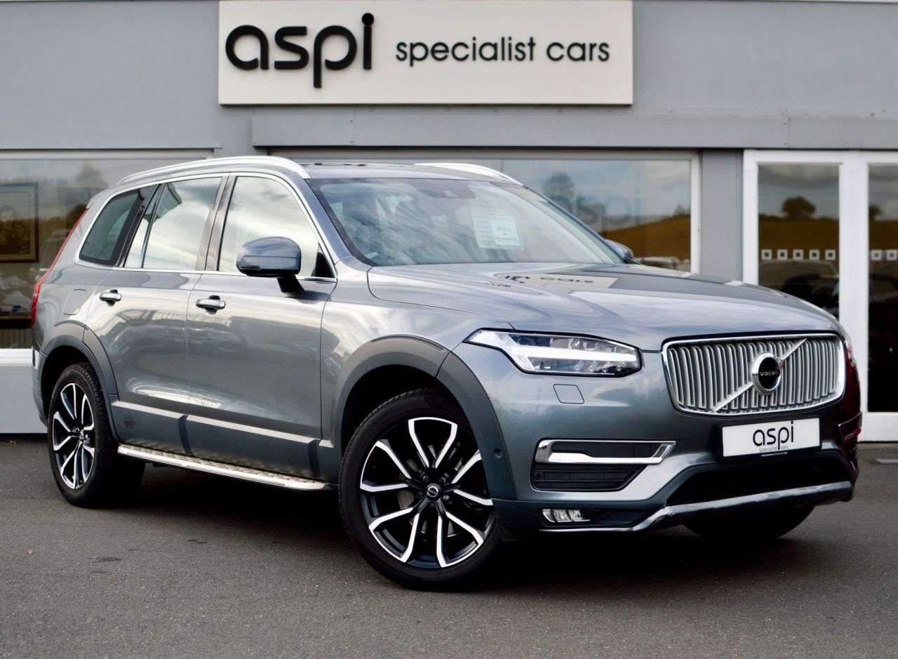 A 2015 VOLVO XC90 2.0 D5 Inscription SUV 5dr Diesel Geartronic 4WD Euro 6 (s/s) (225 ps) REAR A 2015 VOLVO XC90 2.0 D5 Inscription SUV 5dr Diesel Geartronic 4WD Euro 6 (s/s) (225 ps) REAR
